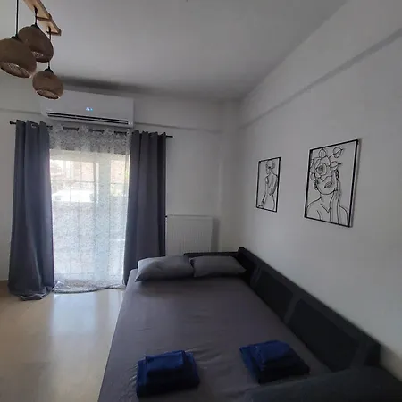 φιλοξενία ελένη! Korinós