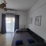 φιλοξενία ελένη! Korinós